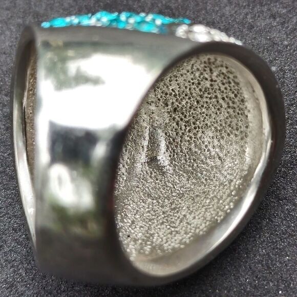 Big Aqua and Crystal Rhinestone Silver Ring sz8 - Picture 4 of 6